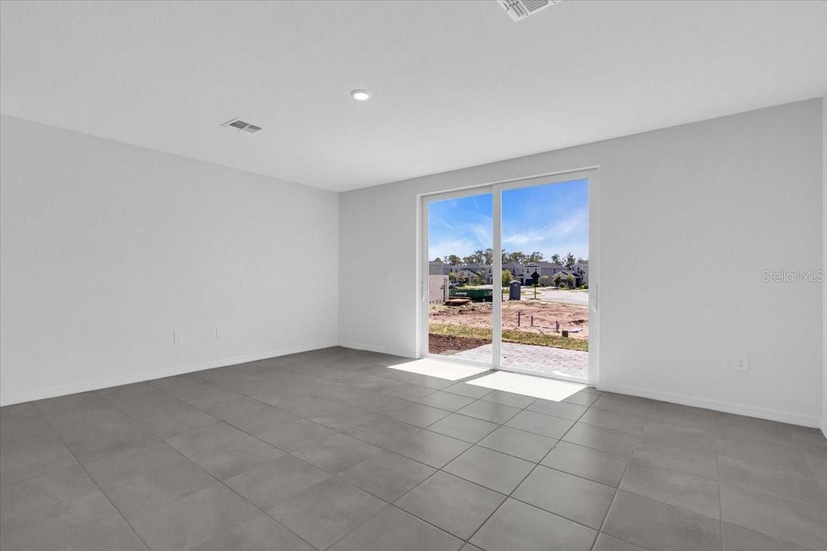 AURORA - Residential Lease