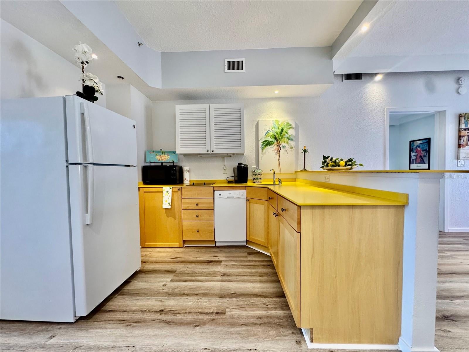 101 PALM HARBOR PARKWAY 201