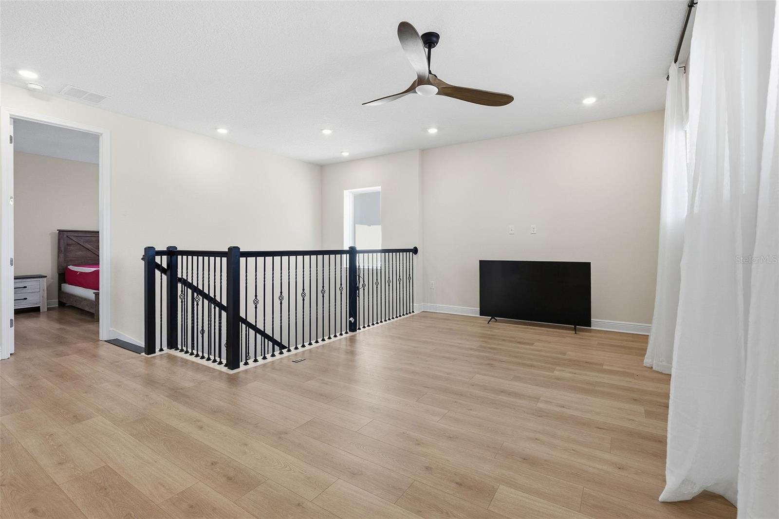 BELLA COLLINA WEST SUB - Residential