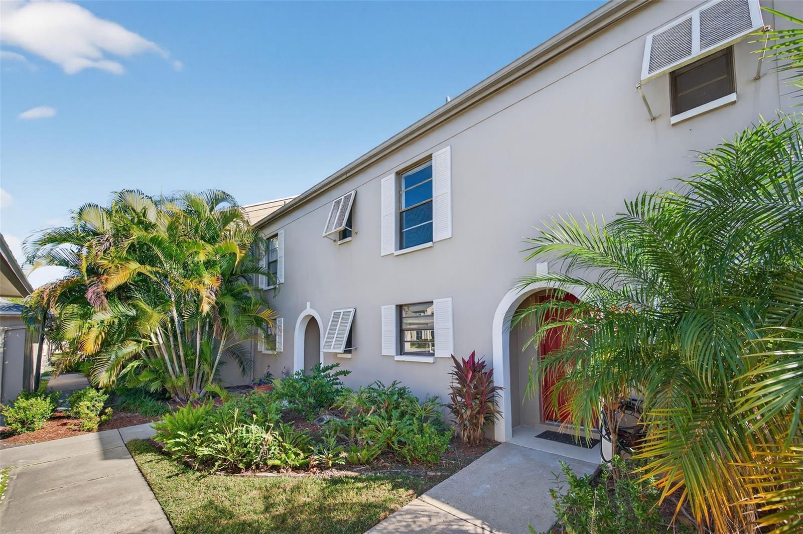 BORDEAUX VILLAGE - Residential