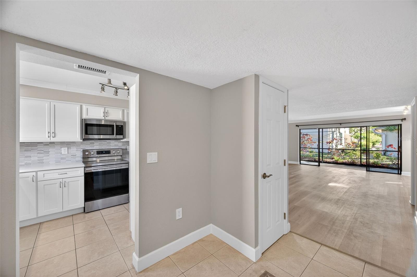 BORDEAUX VILLAGE - Residential