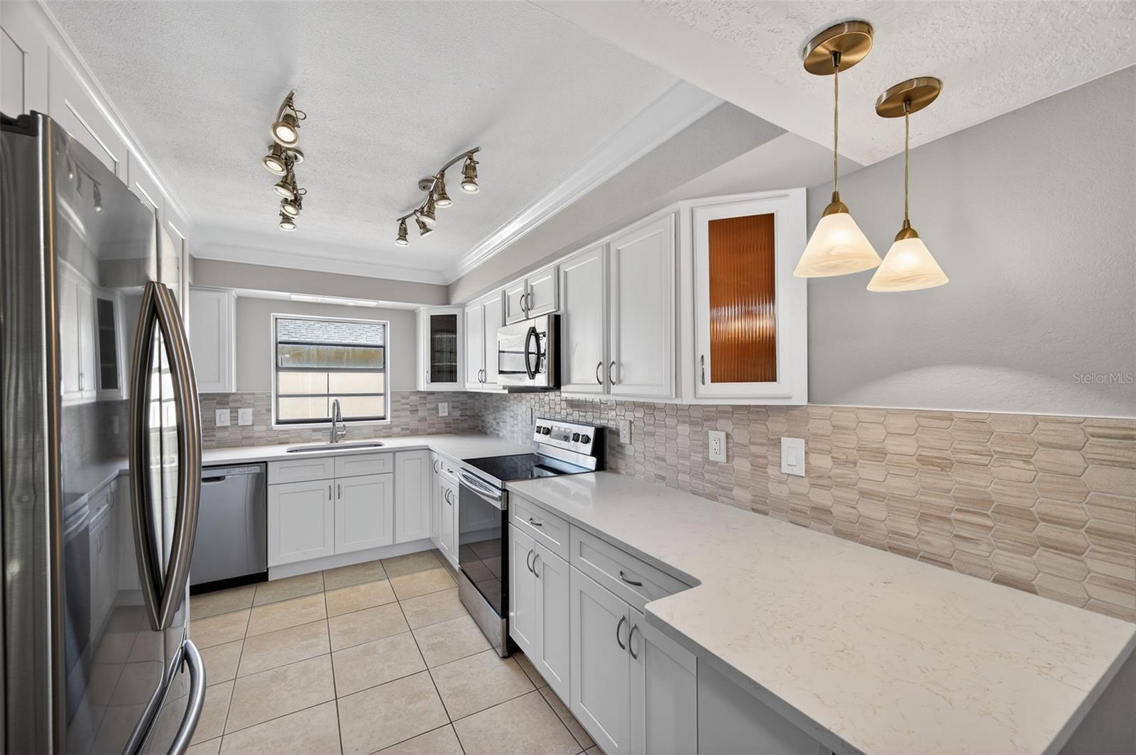 BORDEAUX VILLAGE - Residential