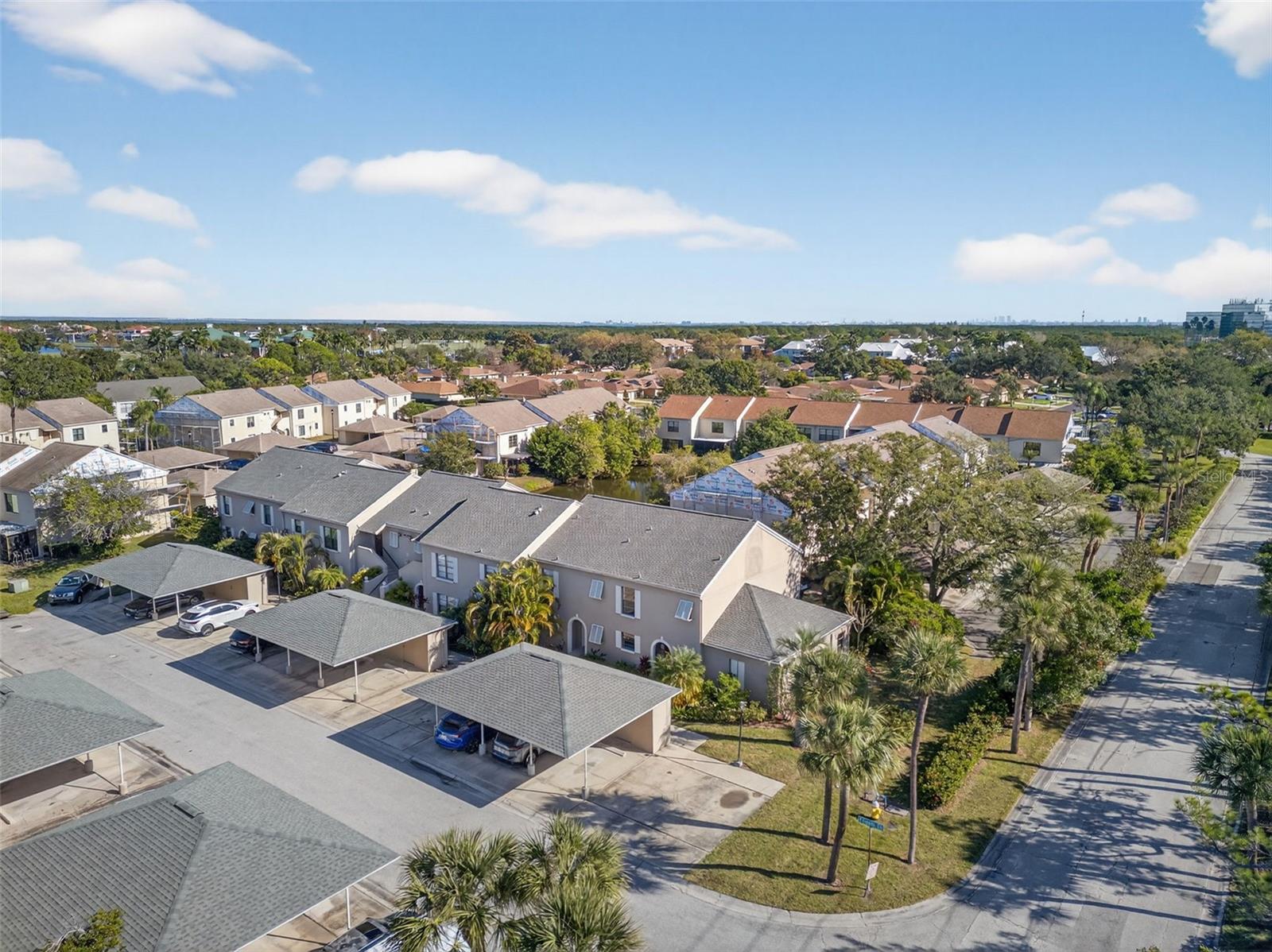 BORDEAUX VILLAGE - Residential