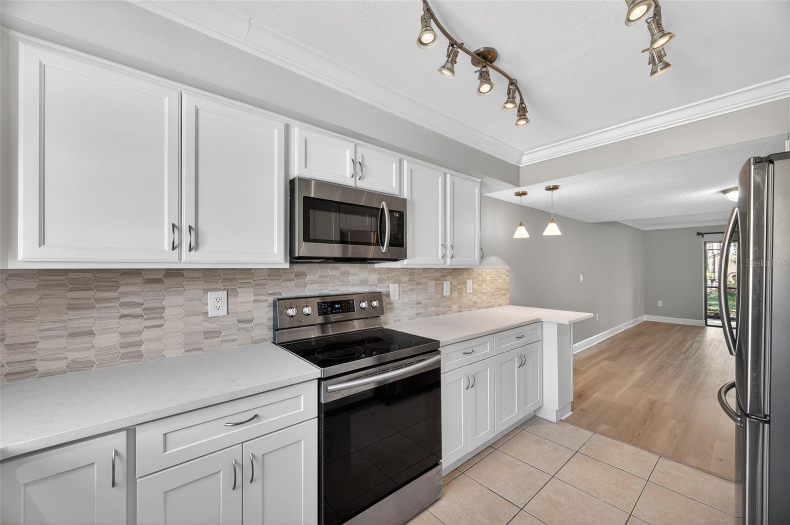 BORDEAUX VILLAGE - Residential