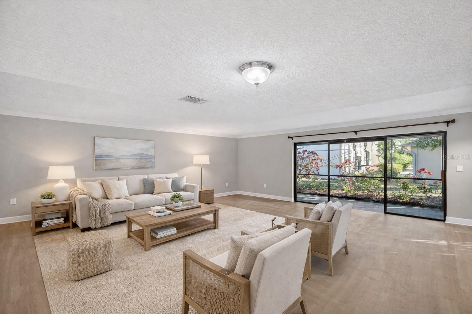 BORDEAUX VILLAGE - Residential