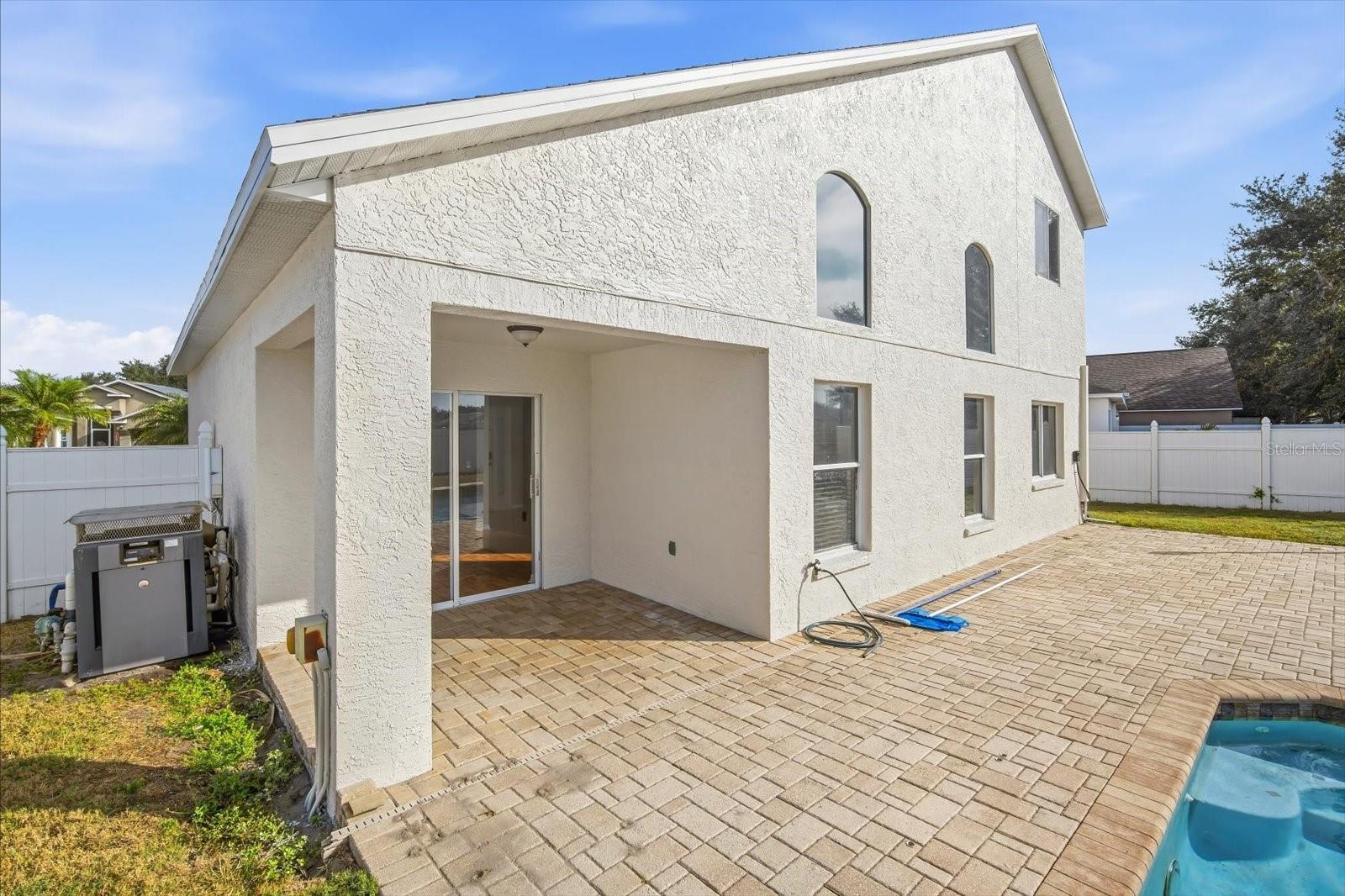 LAKESIDE TR B - Residential