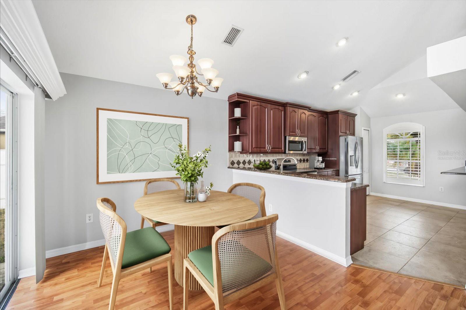 LAKESIDE TR B - Residential