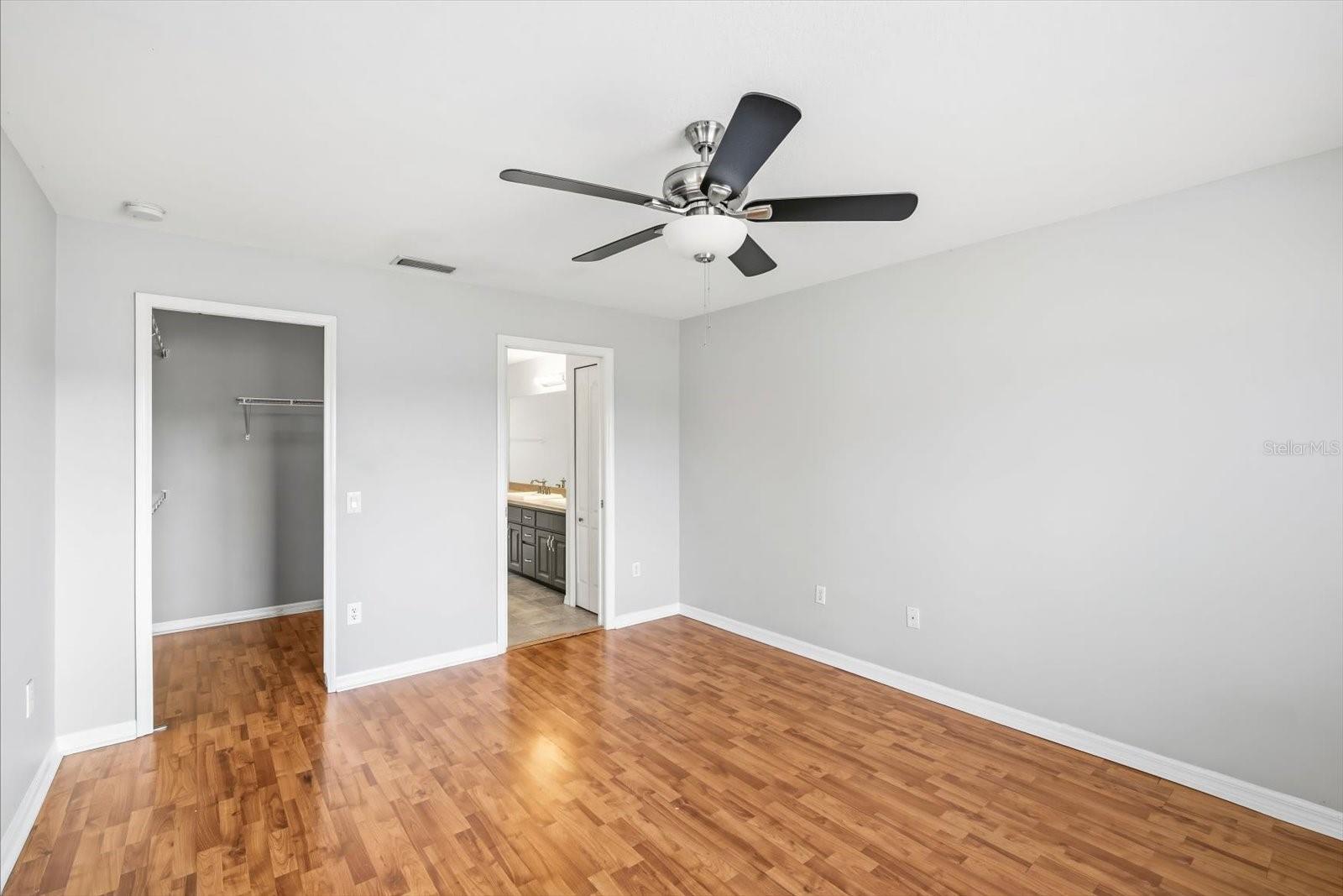 LAKESIDE TR B - Residential