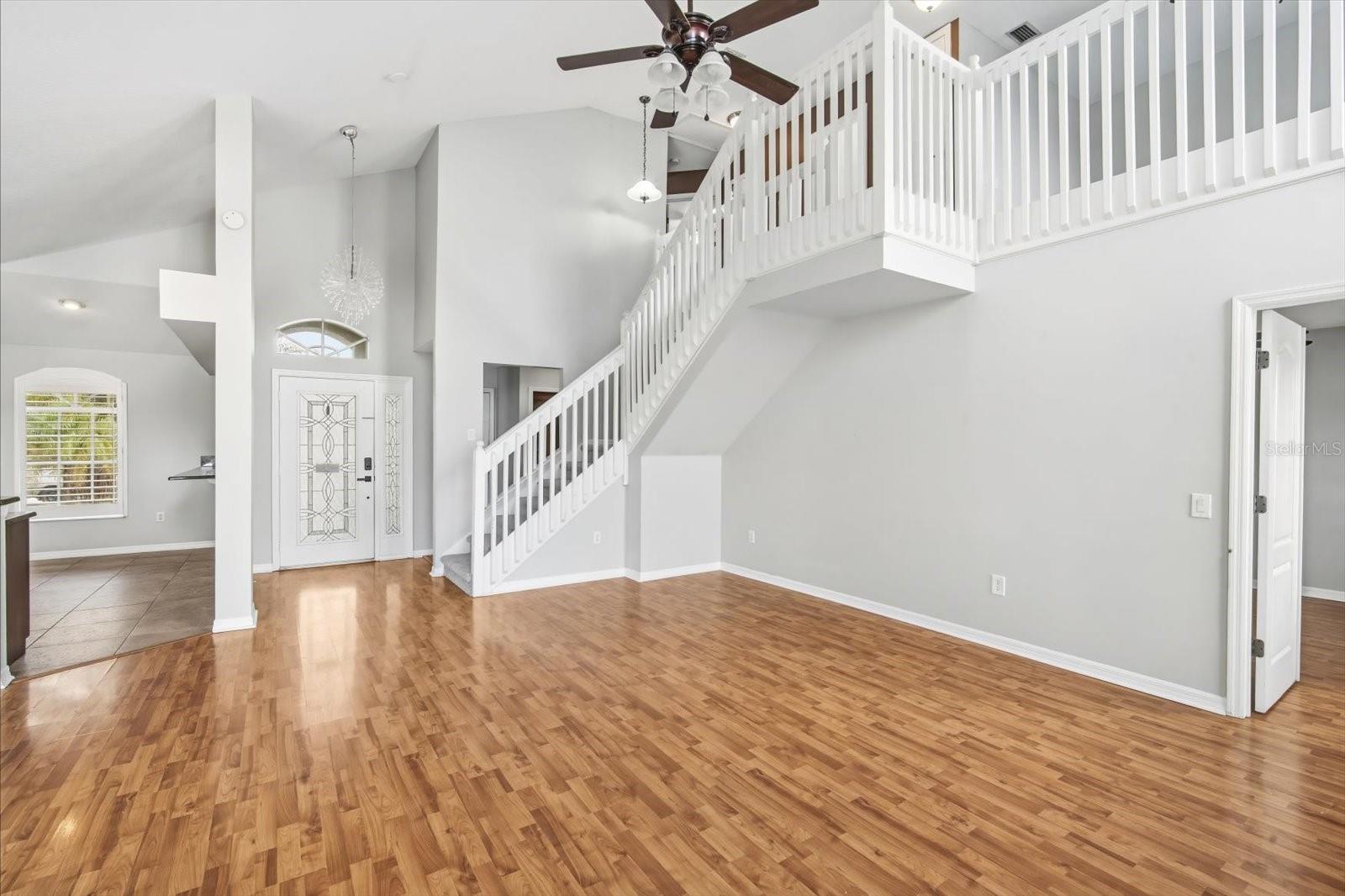 LAKESIDE TR B - Residential