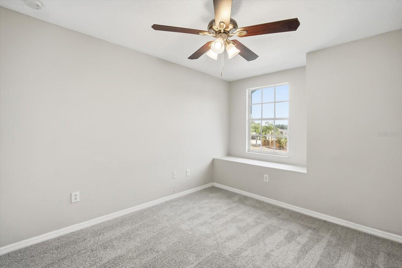 LAKESIDE TR B - Residential