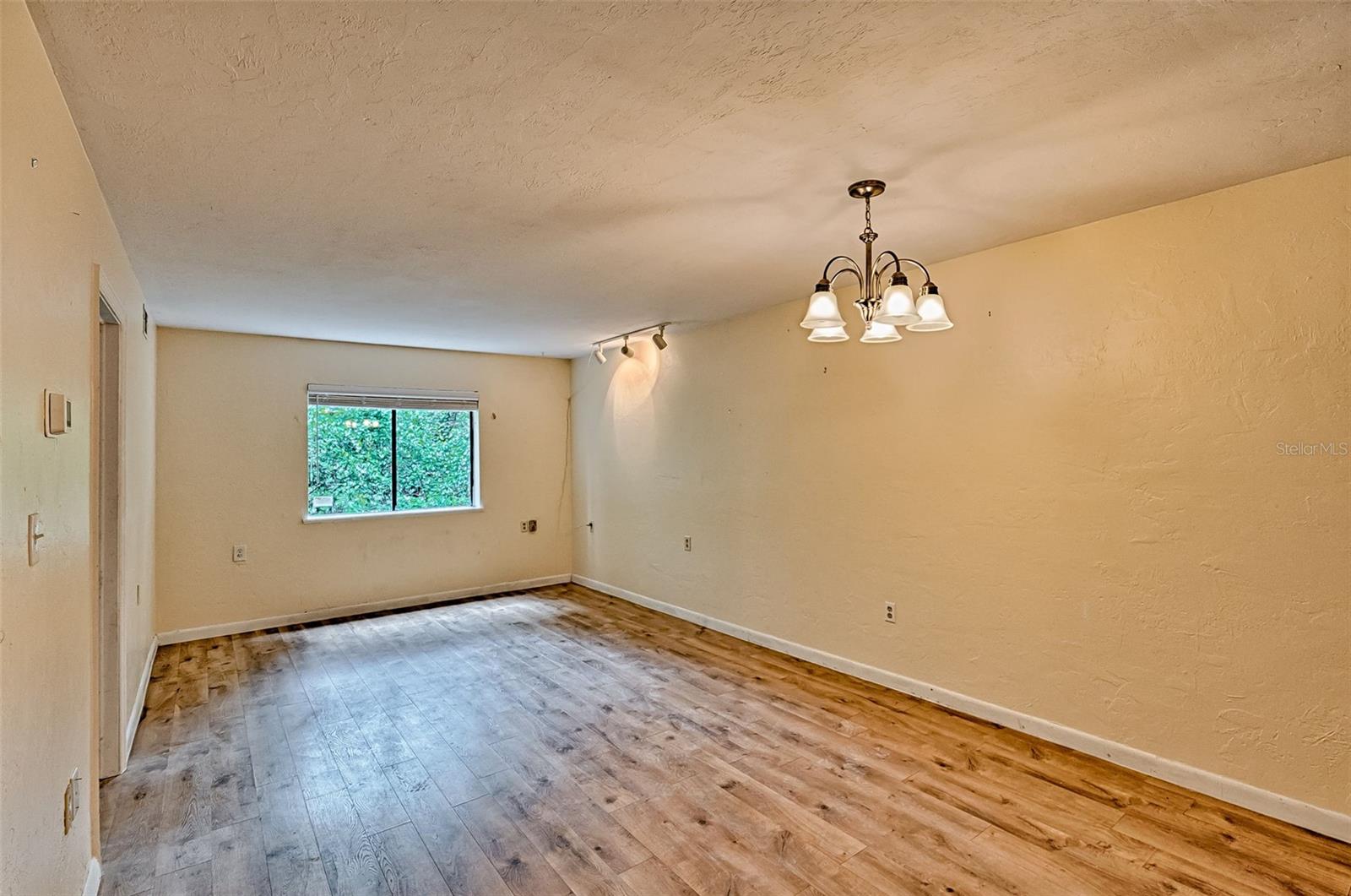 89 SE 16TH AVENUE P102