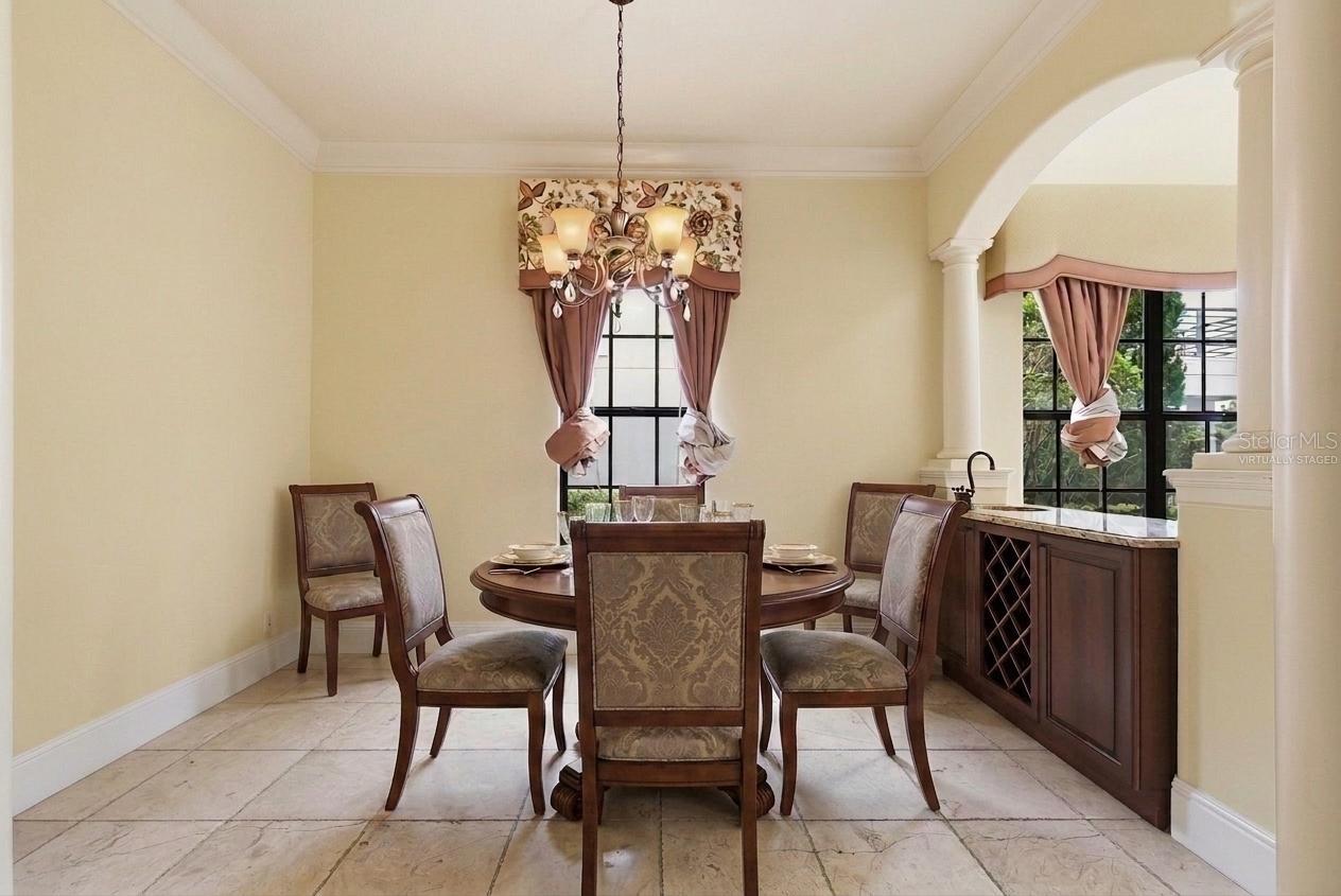 877 DESERT MOUNTAIN COURT