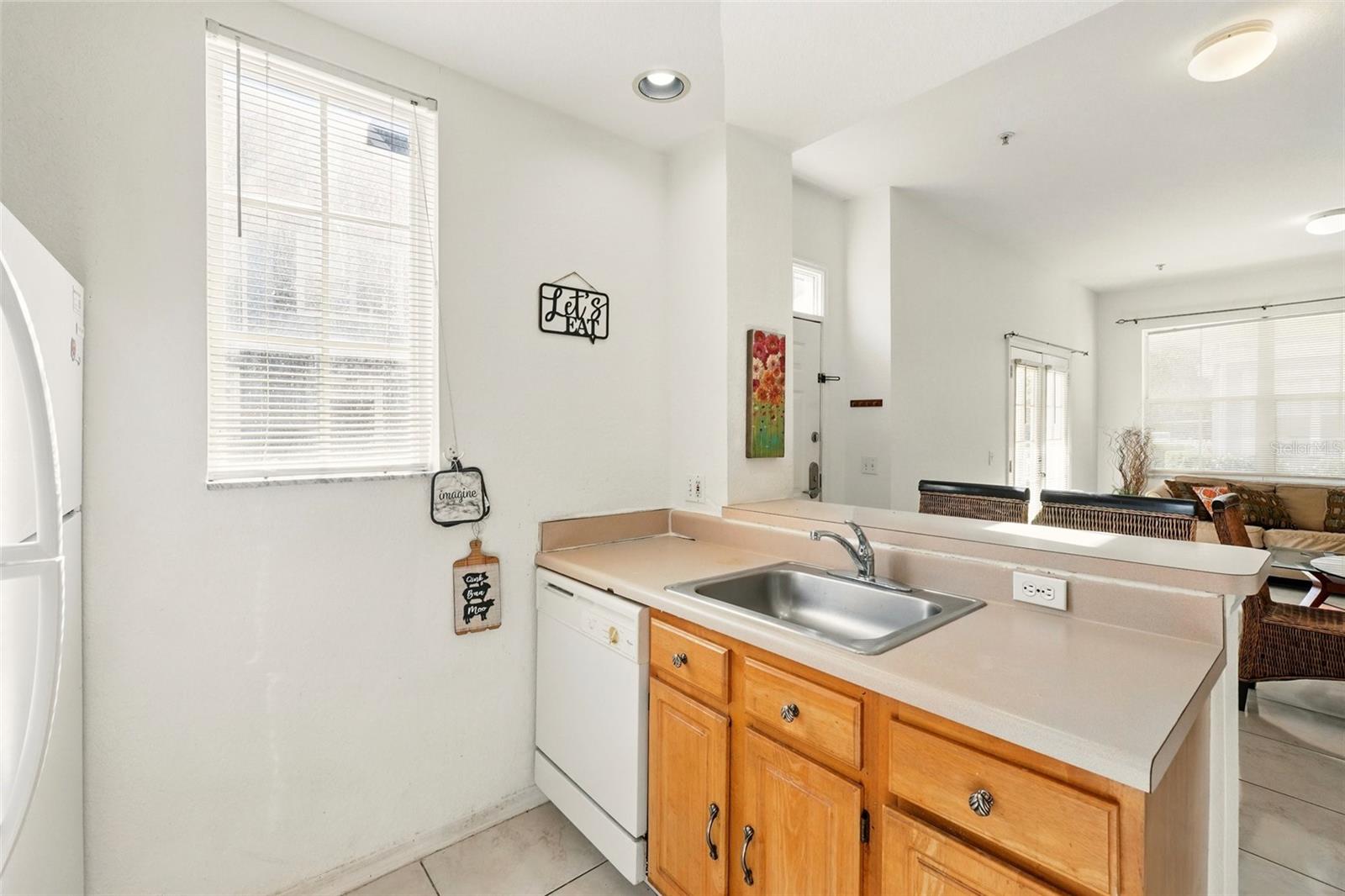 VENETIAN BAY VILLAGE CONDO PH 1 - Residential