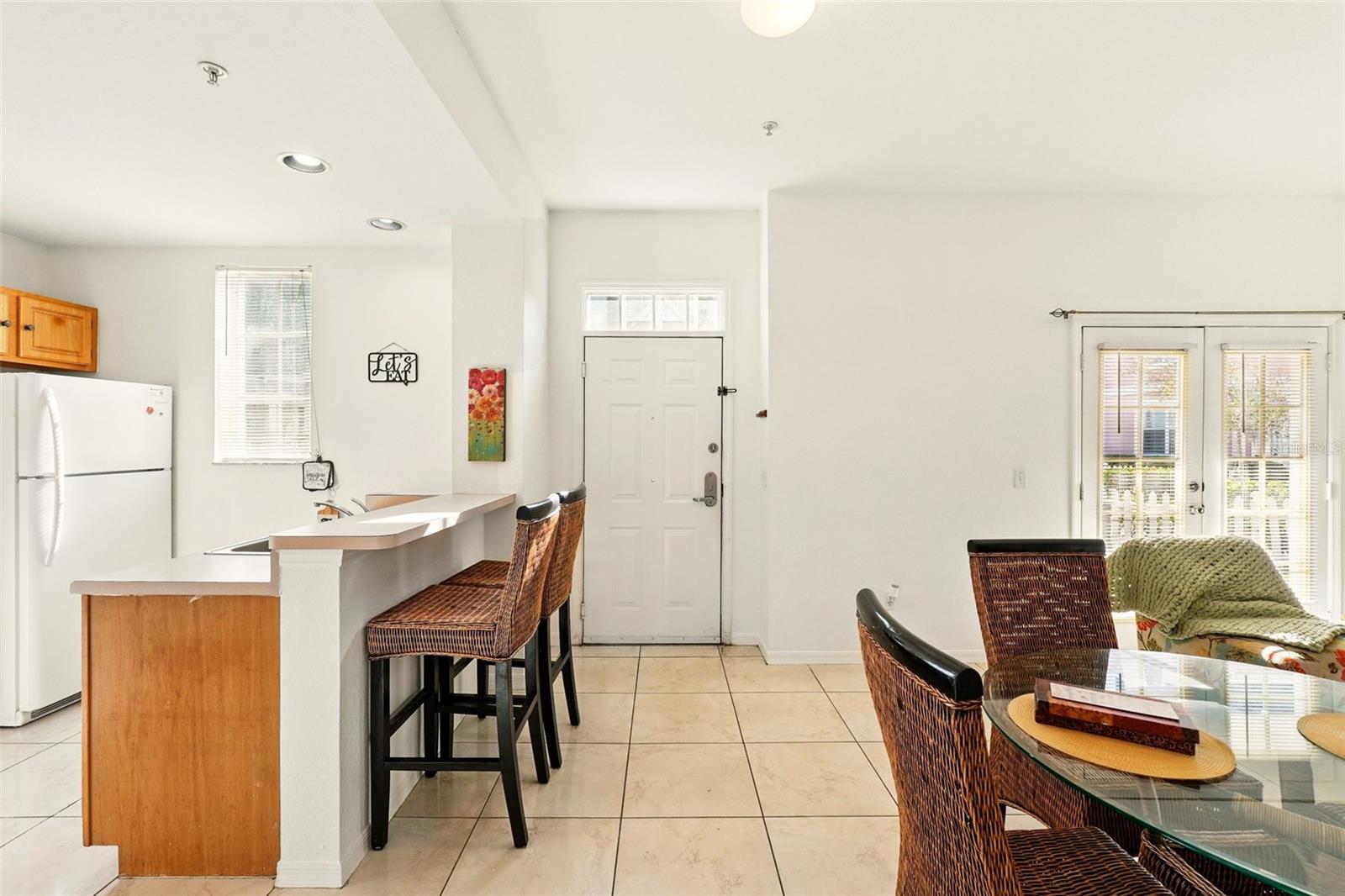 VENETIAN BAY VILLAGE CONDO PH 1 - Residential