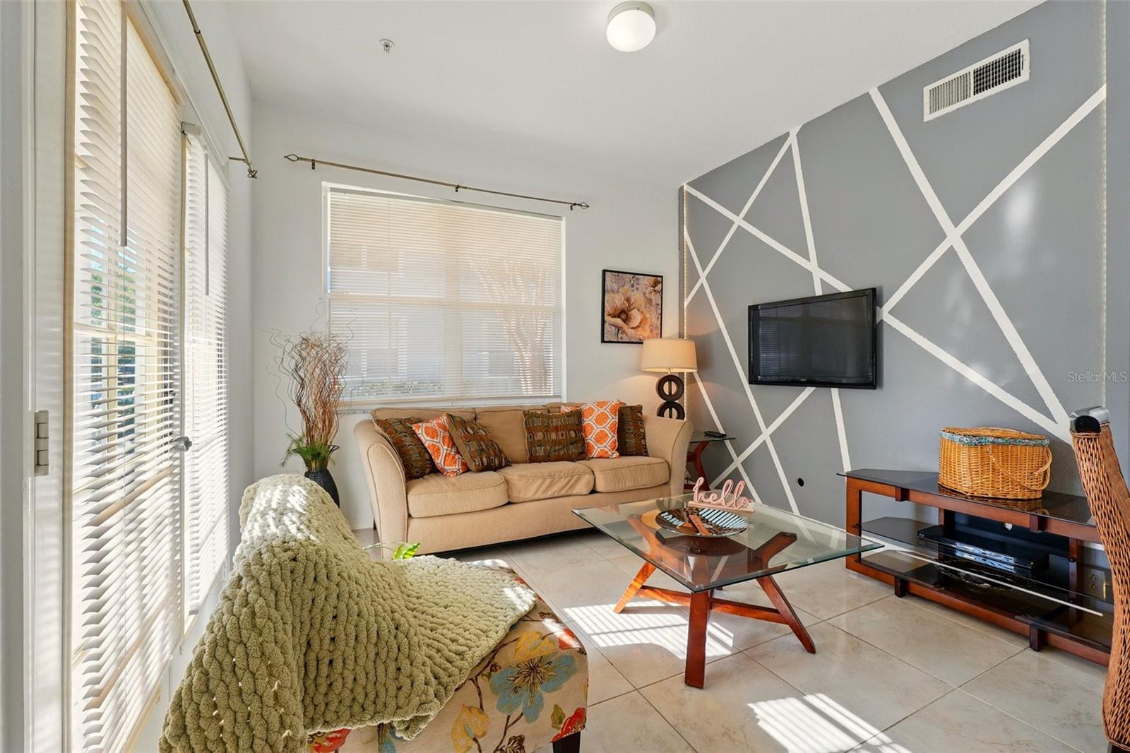 VENETIAN BAY VILLAGE CONDO PH 1 - Residential