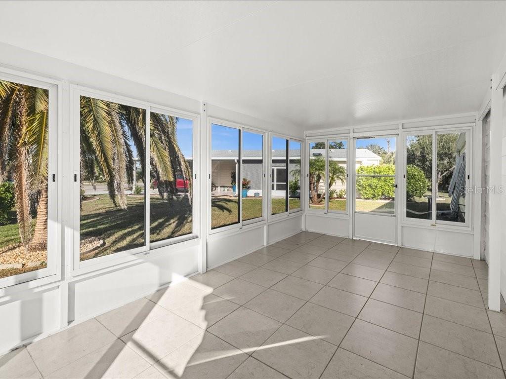 TANGARINE WOODS - Residential