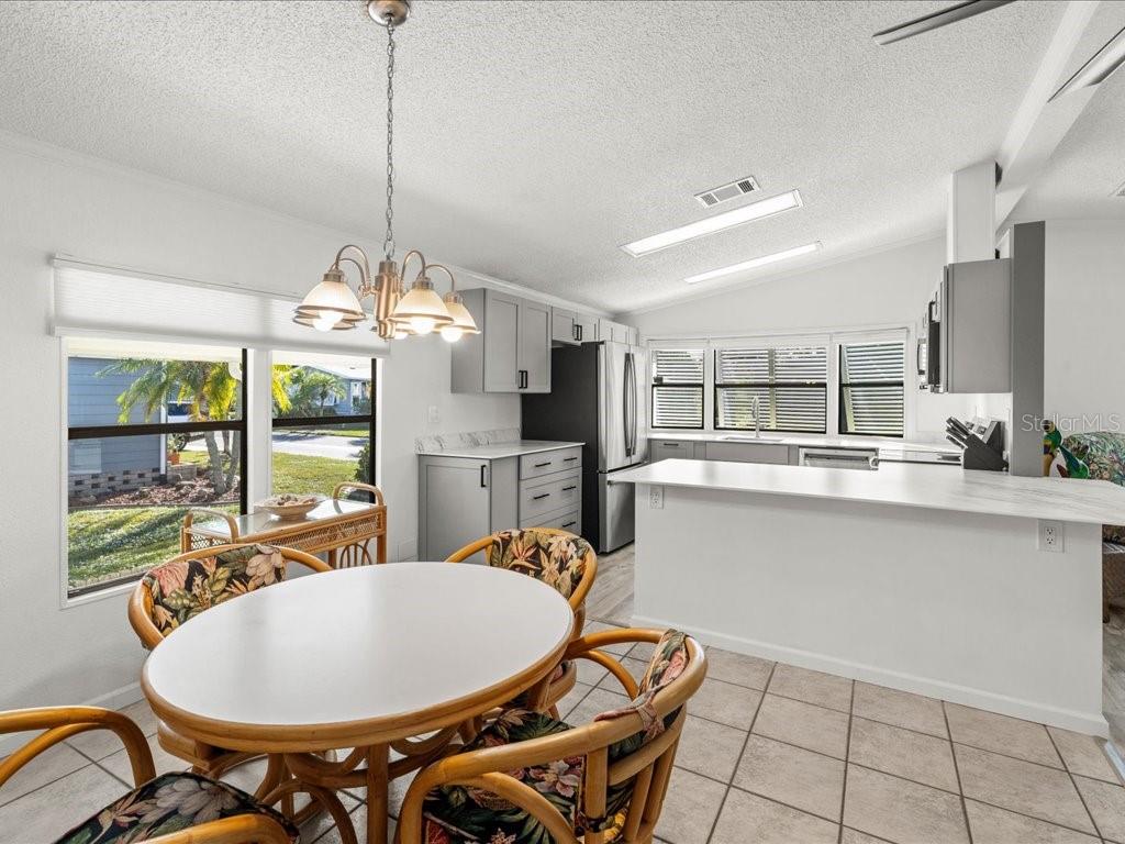 TANGARINE WOODS - Residential