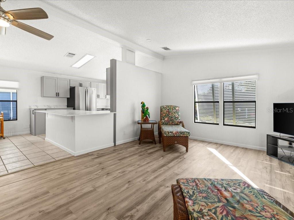 TANGARINE WOODS - Residential