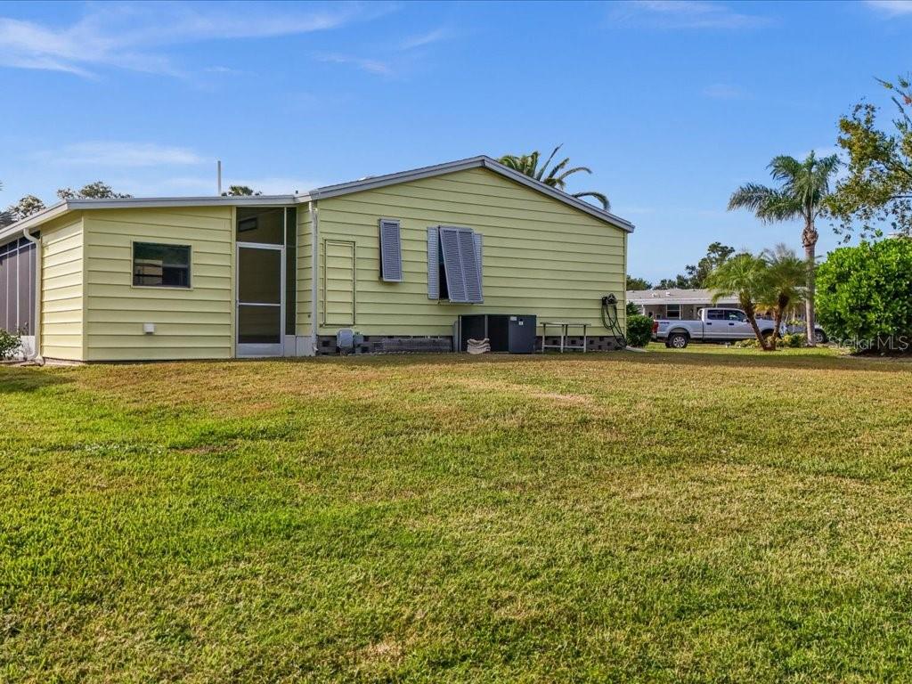 TANGARINE WOODS - Residential