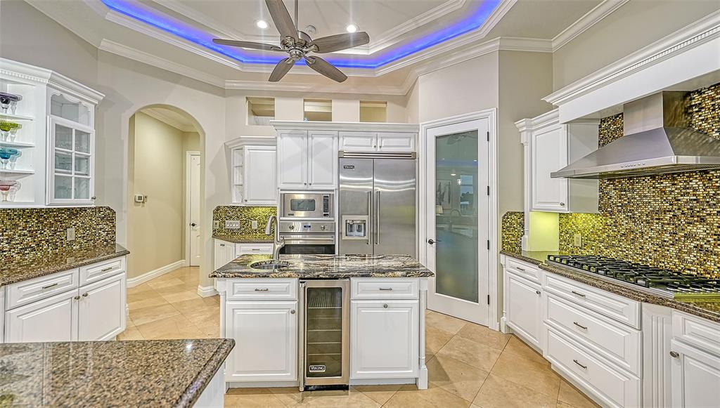 COUNTRY CLUB SHORES SEC 02 - Residential