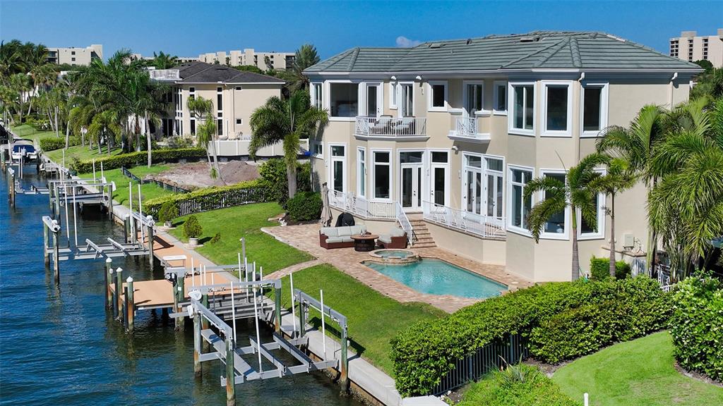 COUNTRY CLUB SHORES SEC 02 - Residential