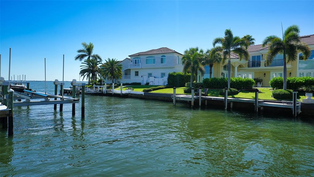 COUNTRY CLUB SHORES SEC 02 - Residential