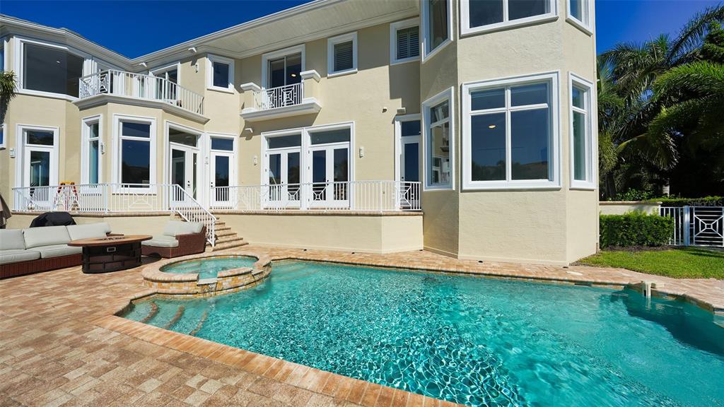 COUNTRY CLUB SHORES SEC 02 - Residential