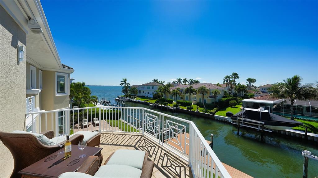 COUNTRY CLUB SHORES SEC 02 - Residential