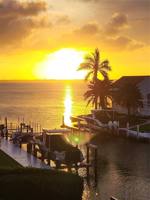 COUNTRY CLUB SHORES SEC 02 - Residential