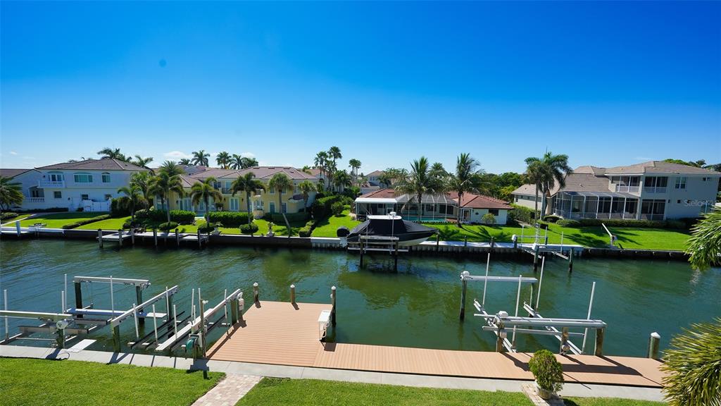 COUNTRY CLUB SHORES SEC 02 - Residential