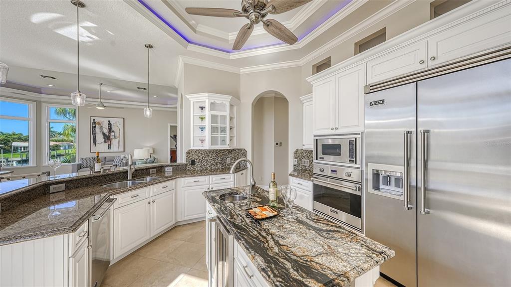 COUNTRY CLUB SHORES SEC 02 - Residential