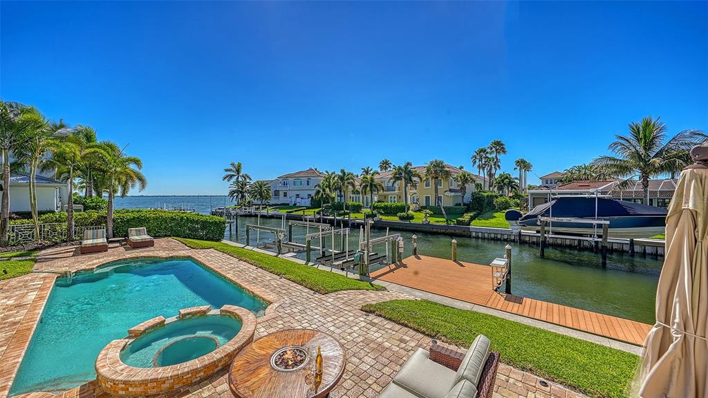 COUNTRY CLUB SHORES SEC 02 - Residential