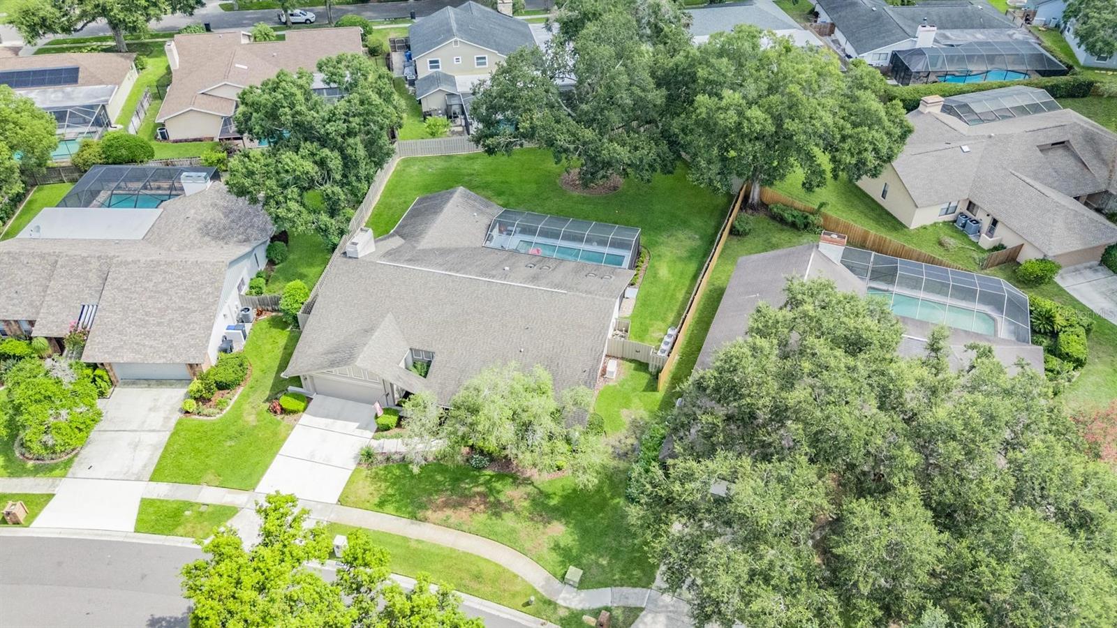 LAKE MAGDALENE MANORS - Residential