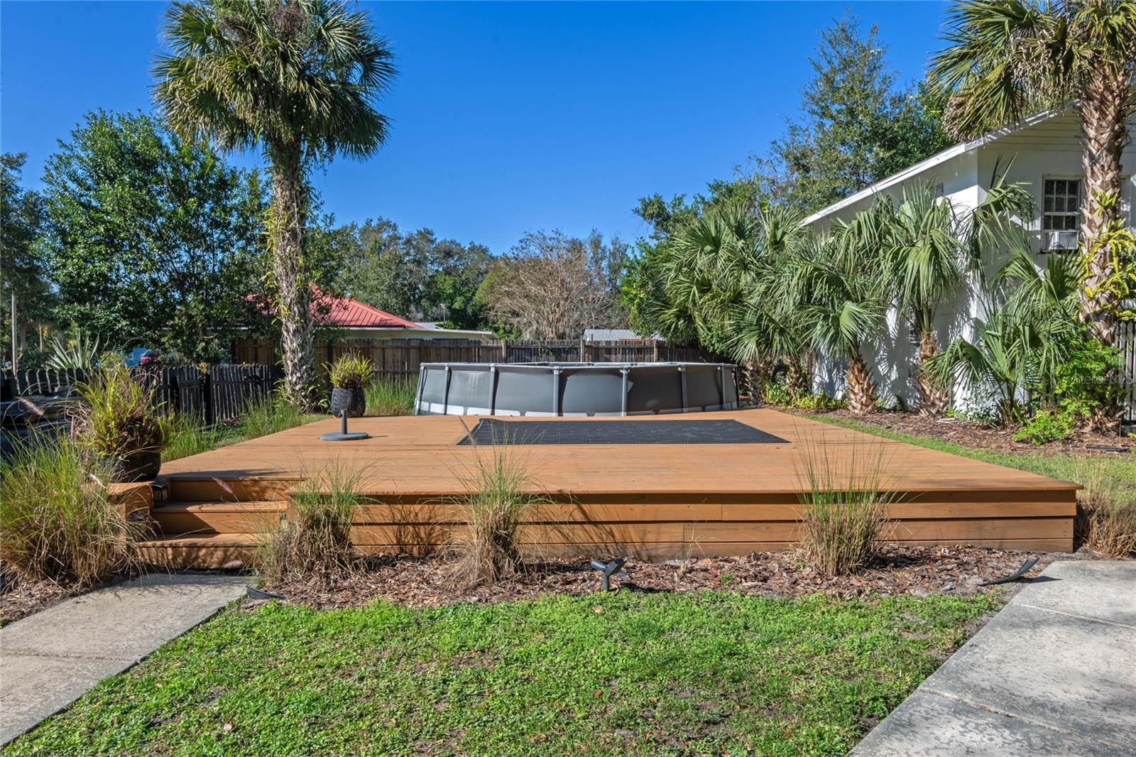 WINNEMISSETT PARK - Residential