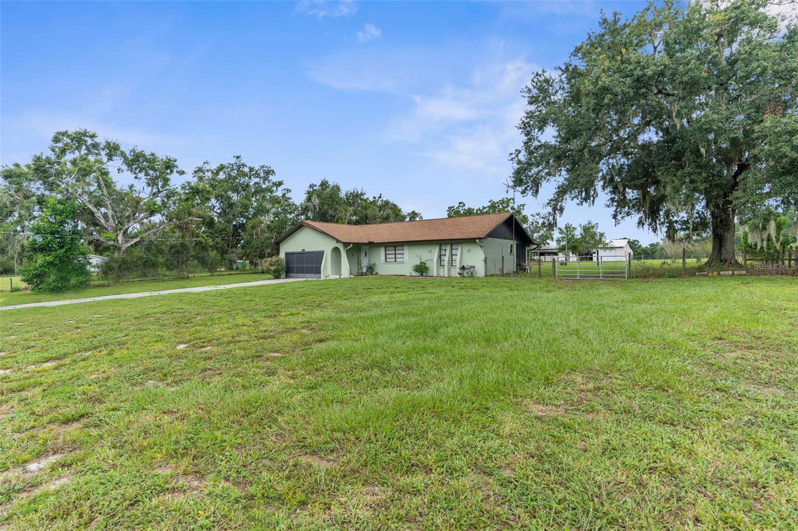 SPRING LAKE FOREST - Residential