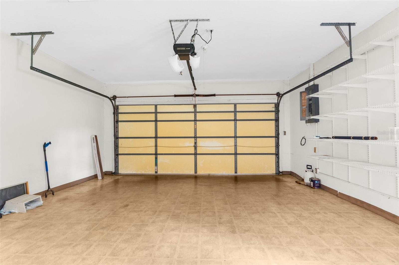 SPRING LAKE FOREST - Residential