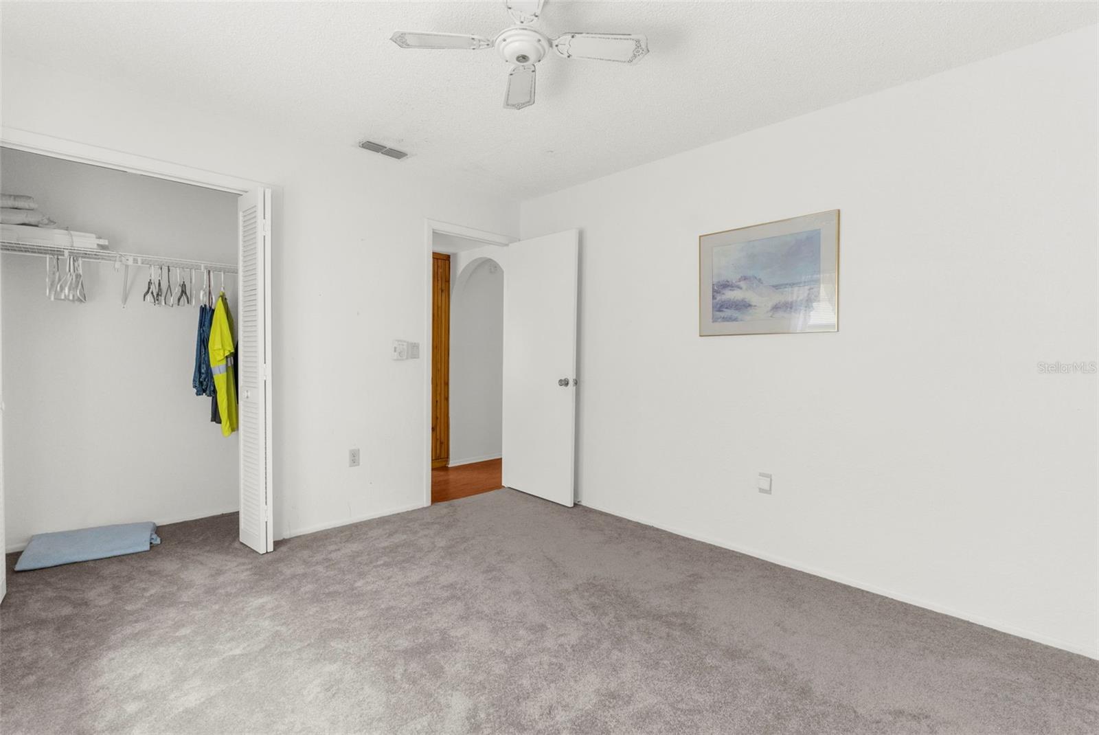 SPRING LAKE FOREST - Residential