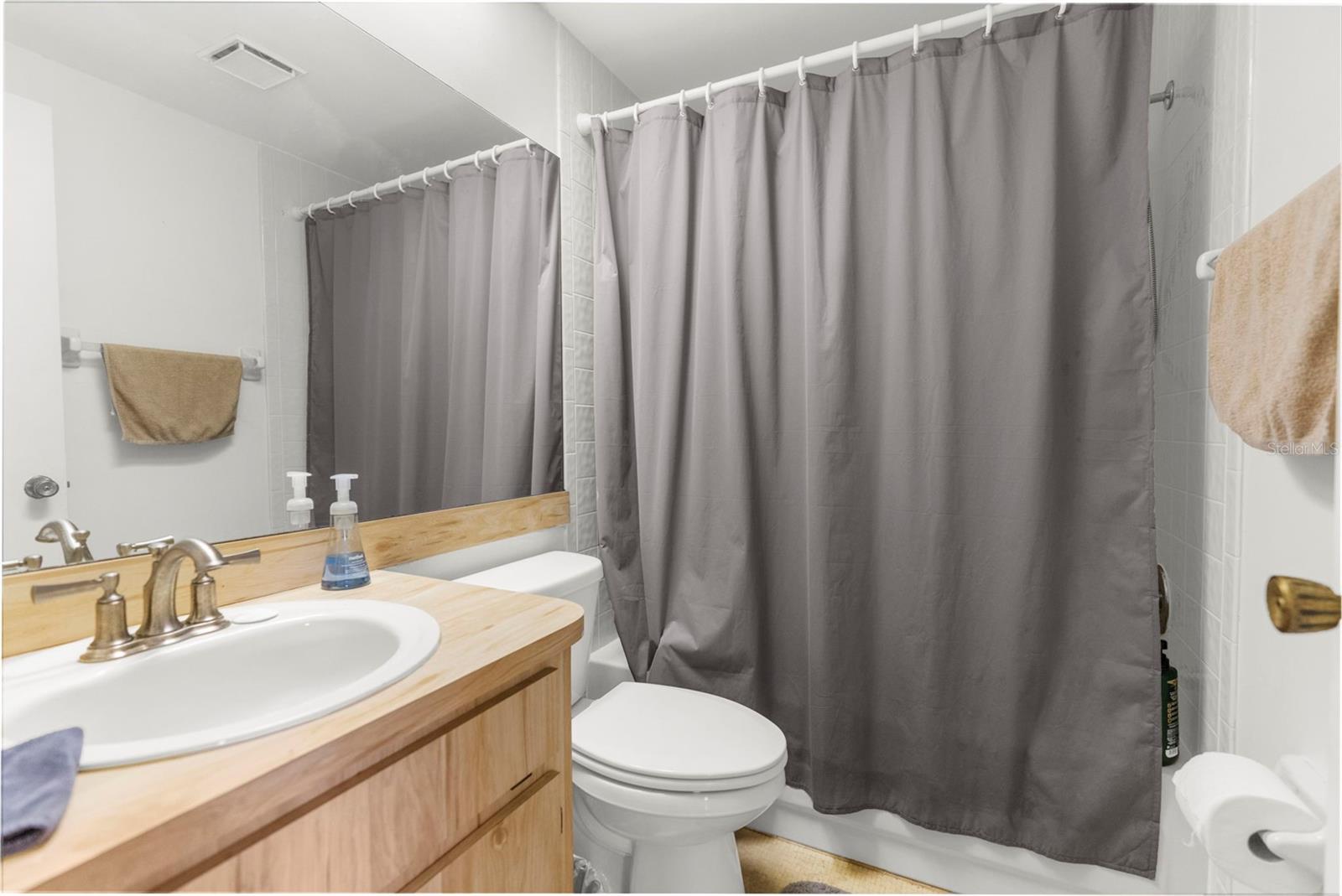 SPRING LAKE FOREST - Residential