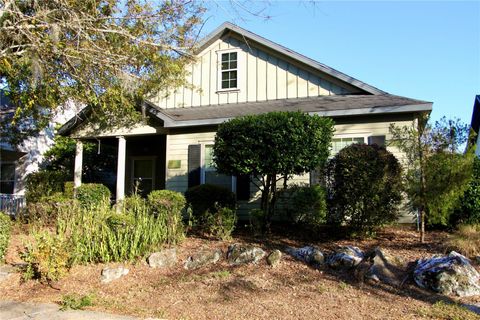 Photo of 7523 SW 81st Way, Gainesville, FL 32608 (MLS # TB8458084)