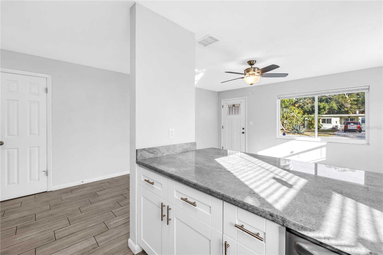 BELLECREST HEIGHTS - Residential Lease