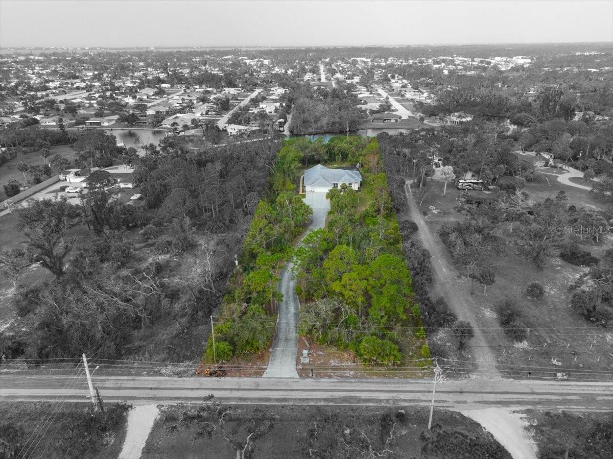 150 N OXFORD DRIVE