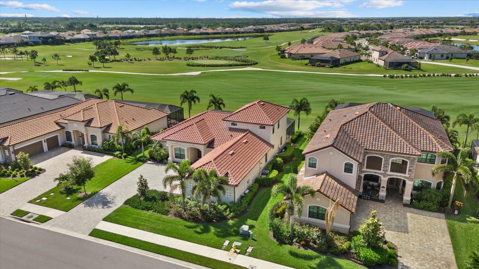 LAKEWOOD NATIONAL GOLF CULB PH II - Residential