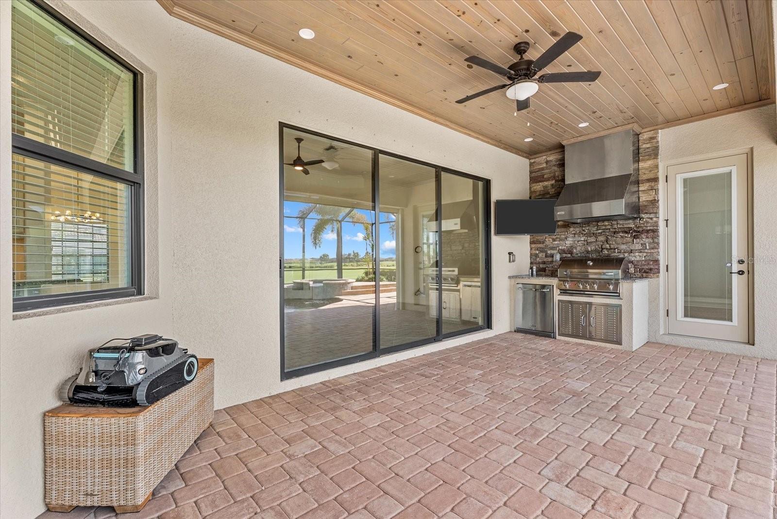 LAKEWOOD NATIONAL GOLF CULB PH II - Residential