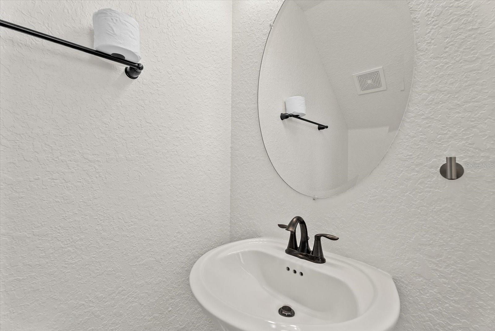 LAKEWOOD NATIONAL GOLF CULB PH II - Residential