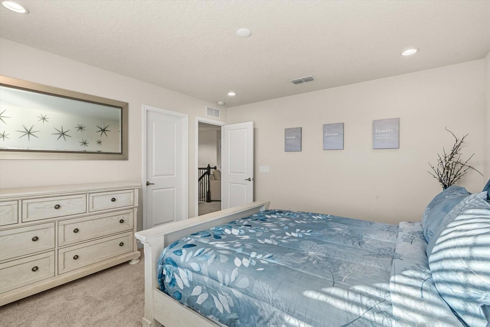 RIVERSIDE OAKS PH 2 - Residential