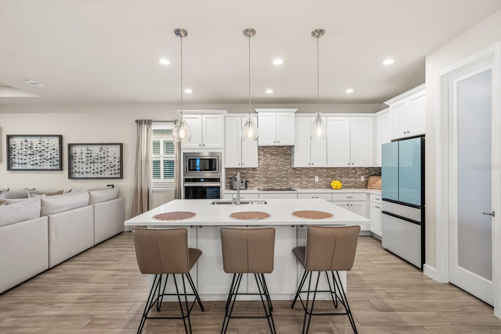 RIVERSIDE OAKS PH 2 - Residential