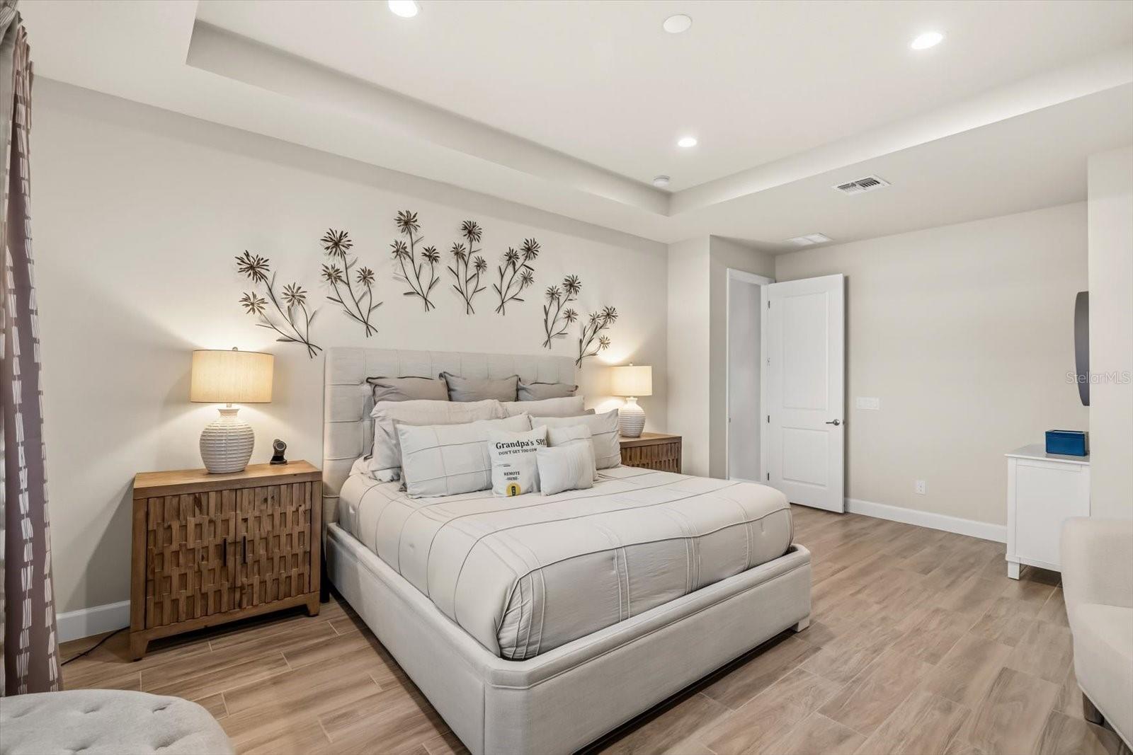 RIVERSIDE OAKS PH 2 - Residential