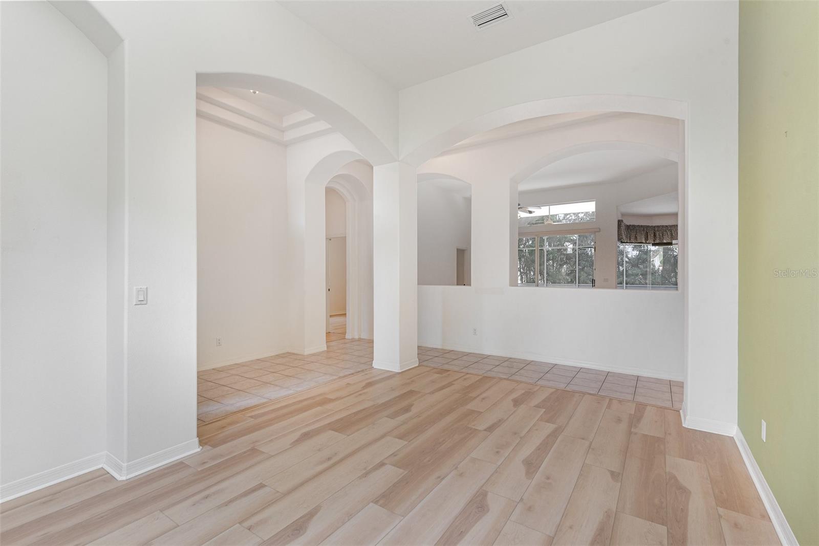 BRIDGEWATER PH 01 - Residential