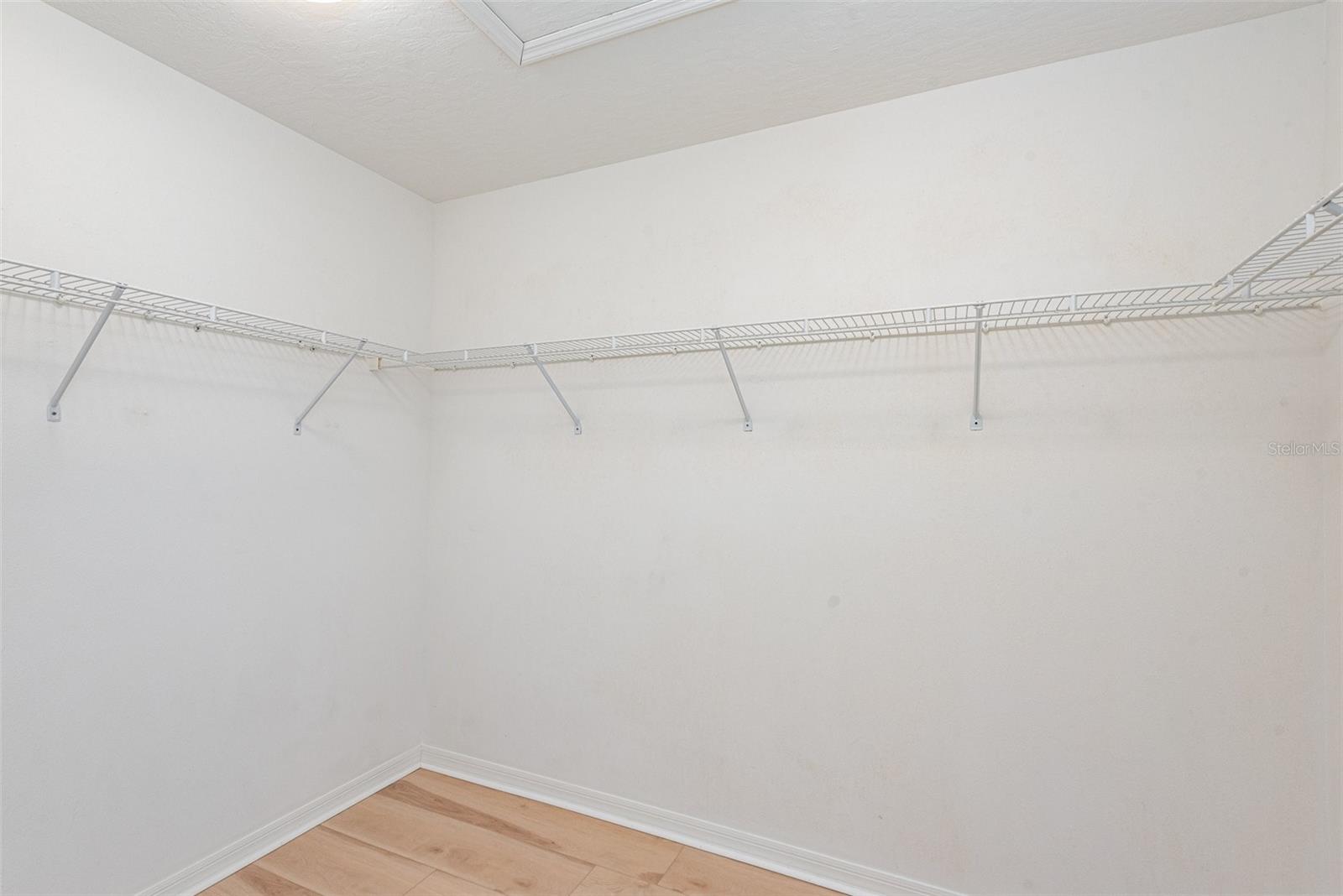 BRIDGEWATER PH 01 - Residential