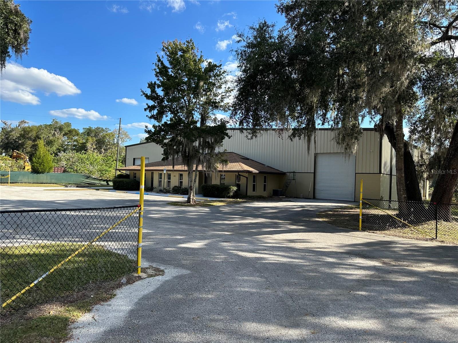 BIG SUN INDUST PARK - Commercial Lease